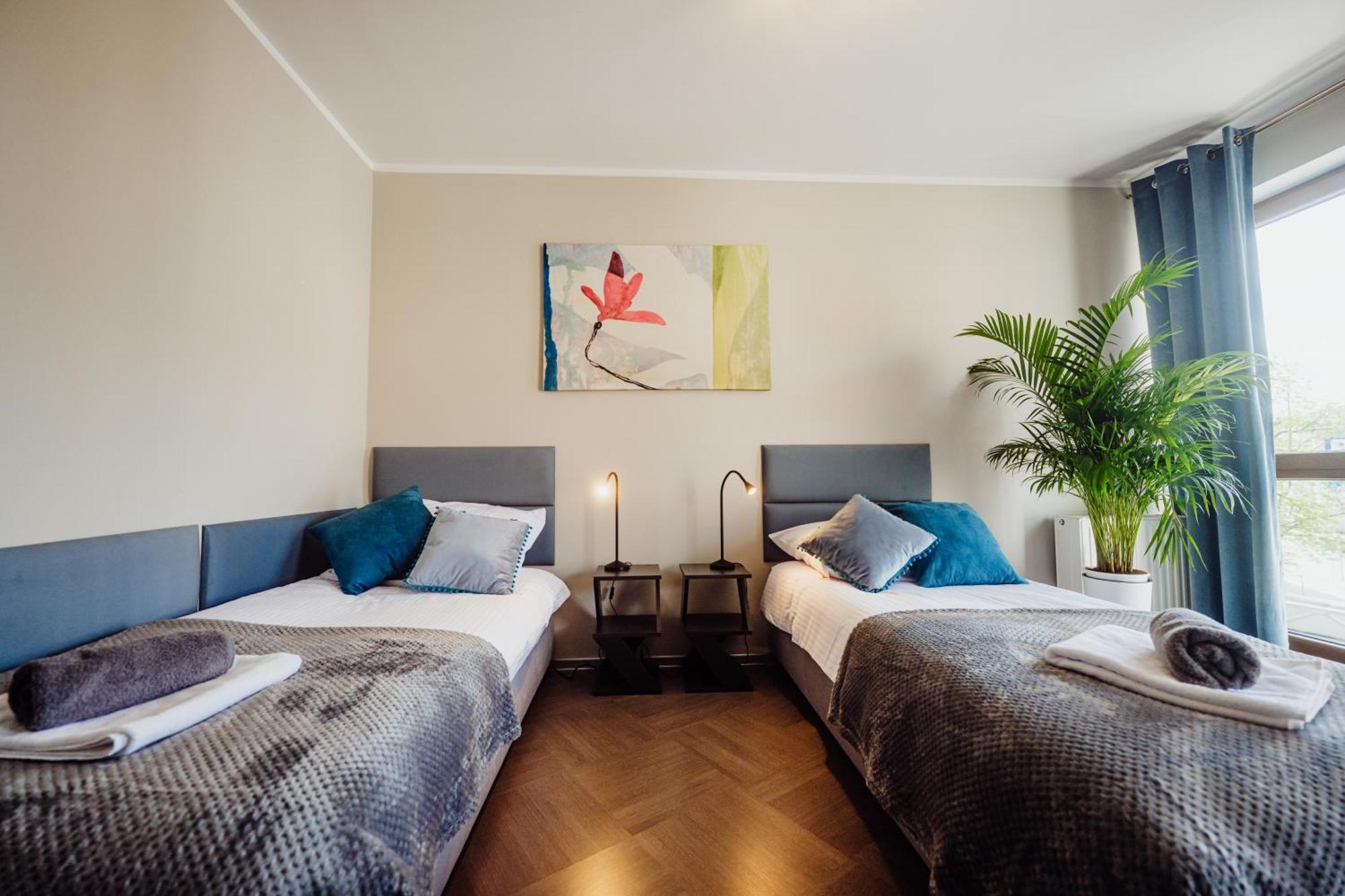 1 Maja 76 Apartment Jelenia Gora Bagian luar foto